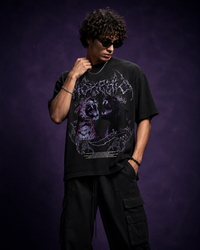 Genaura Morphic oversized tee full look, streetwear styling with cargo pants